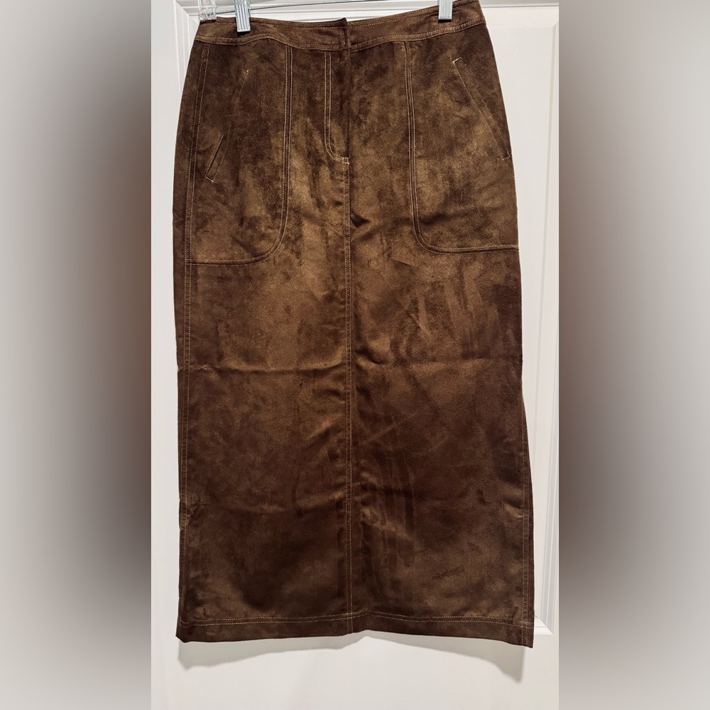 Evan Picone Chocolate Brown Faux Suede Skirt - Picture 1 of 5